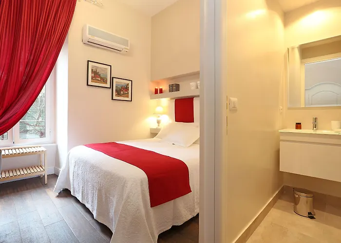 Guest house Daplace - Arena House